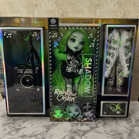 Shadow High Rainbow Vision Series 1 Harley Limestone Fashion Doll New - Picture 8 of 8